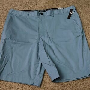 NWT men’s Michael Kors slim fit shorts